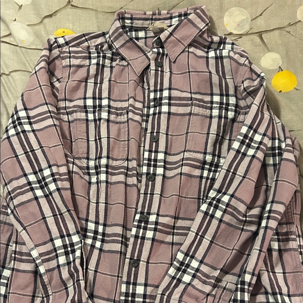 Duluth Trading Co Plaid Shirt in Pink and White
